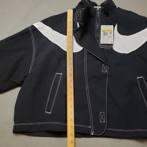 NIKE NEW Women’s Sportswear Swoosh Repel Woven Oversized Jacket NWT DR6132-010 - Picture 12 of 15